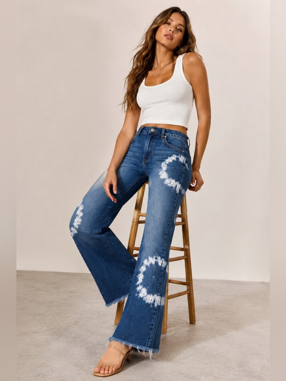 JUICY COUTURE Y2K Indigo Tie Dye High Rise Straight Leg Jeans